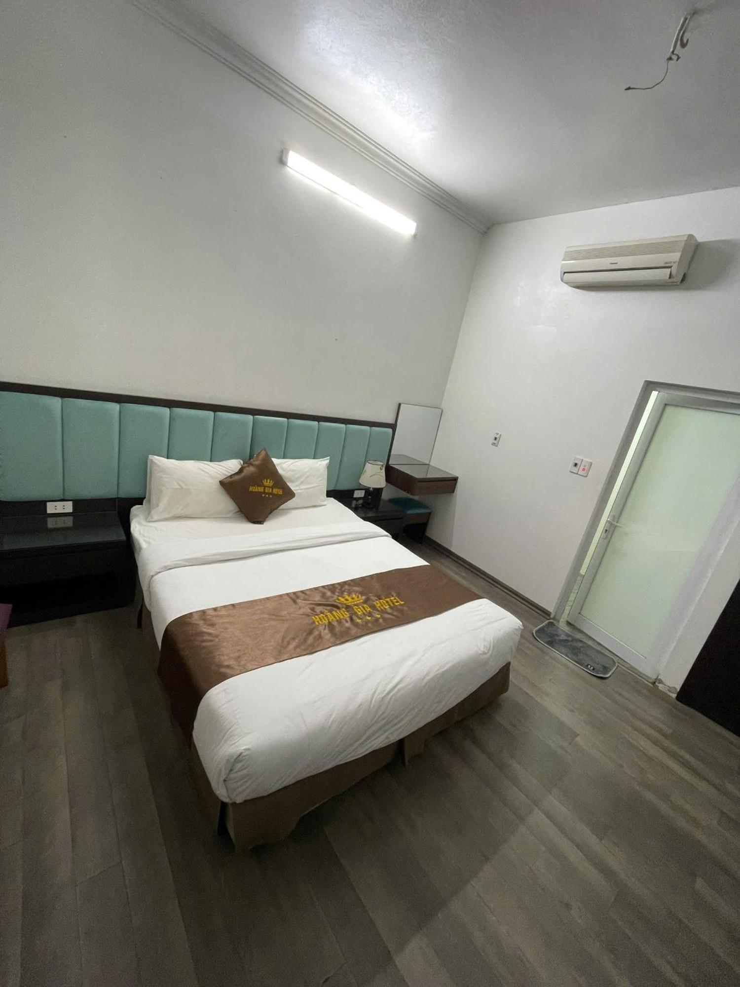 Hoang Gia Hotel Dong Anh Extérieur photo